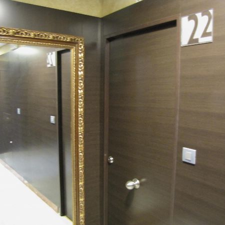 Apartamentos Boutique Catedral Valladolid Bagian luar foto
