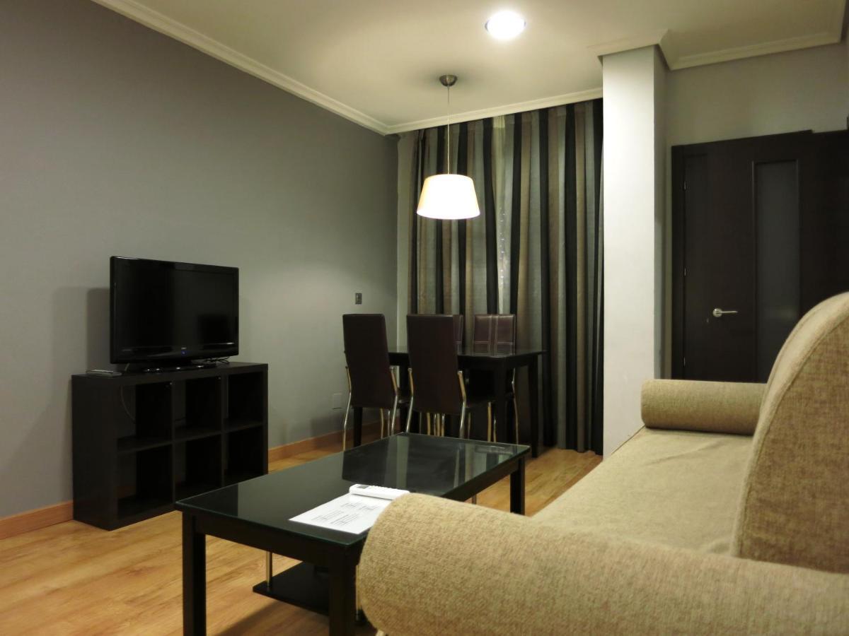 Apartamentos Boutique Catedral Valladolid Bagian luar foto