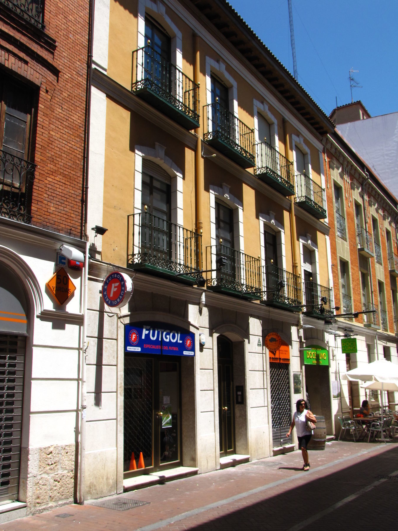 Apartamentos Boutique Catedral Valladolid Bagian luar foto