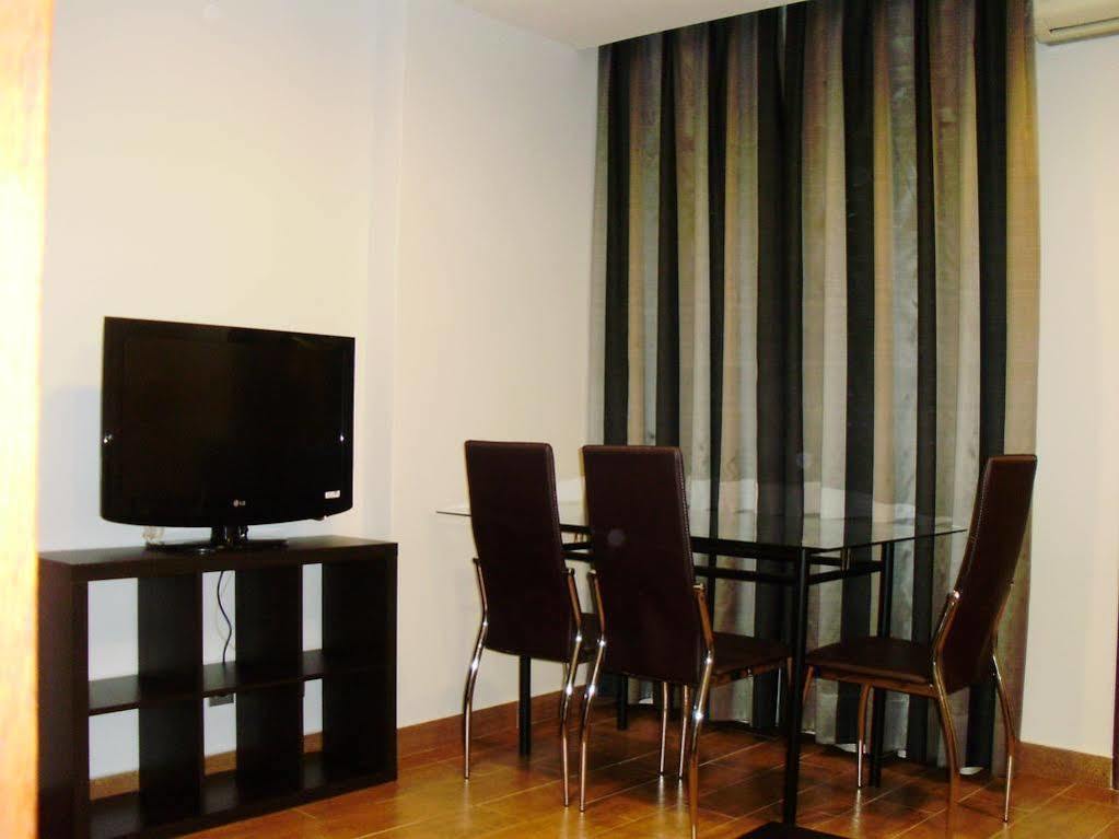 Apartamentos Boutique Catedral Valladolid Ruang foto